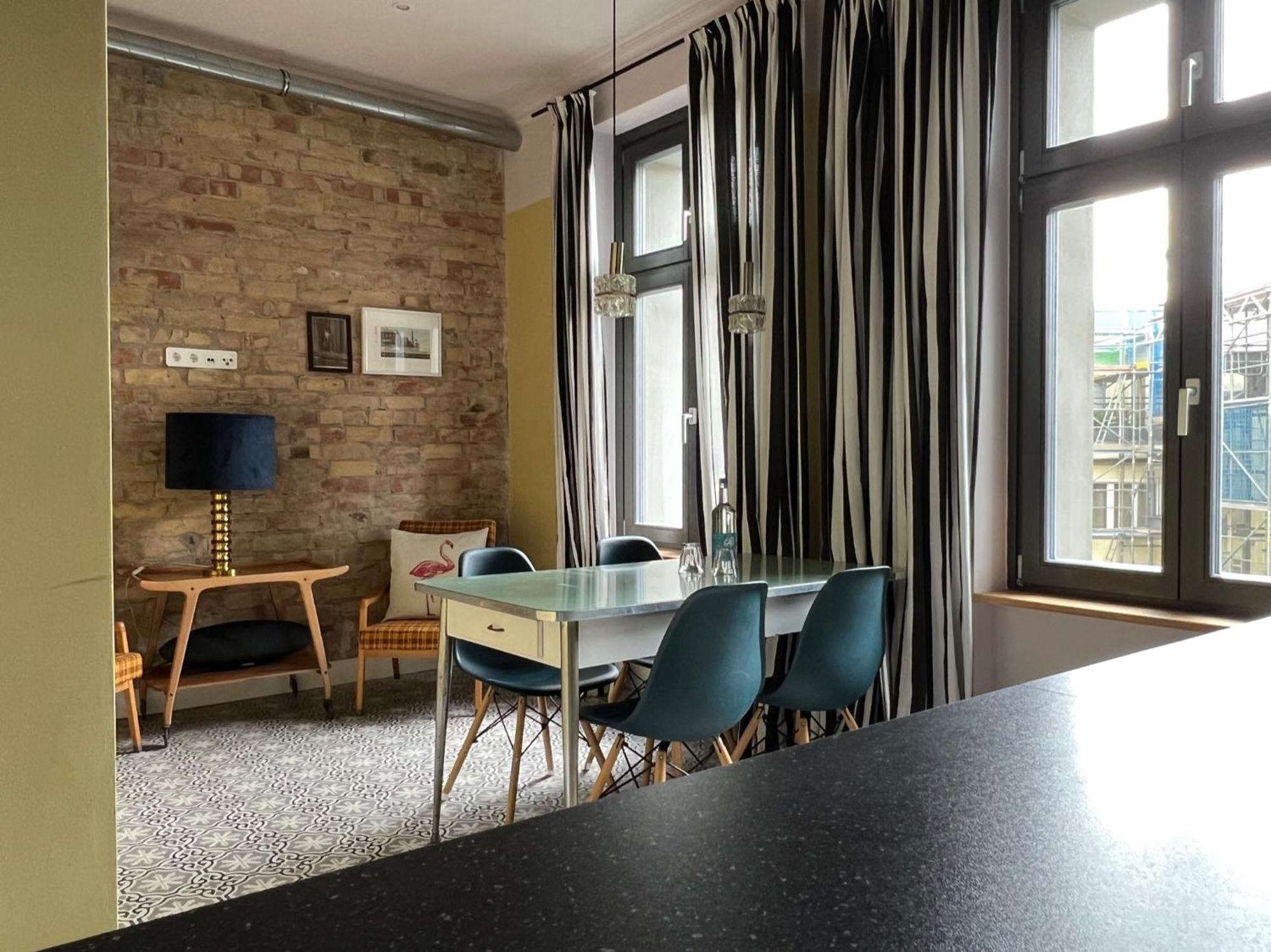 Brilliant Apartamento